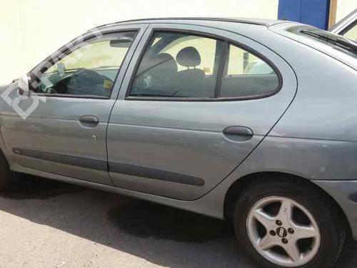 Left front indicator RENAULT MEGANE I Classic (LA0/1_)  | BP6472891C32 