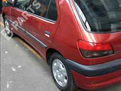Right taillight PEUGEOT 306 Hatchback (7A, 7C, N3, N5) 1.4 | BP5188586C35 