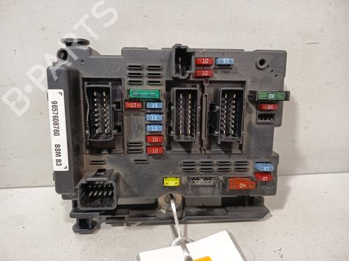 Used Fuse box Fuse box PEUGEOT 206 SW (2E/K) 1.6 16V (109 hp) 32329191 32329191