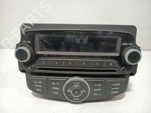 bilradio-opel-corsa-e-x15-2014-37640303 main image