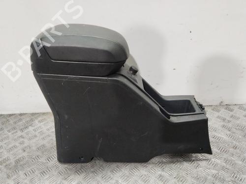 Used Armrest / Center console OPEL ANTARA A (L07) 2.0 CDTI 4x4 (150 hp) 29612301