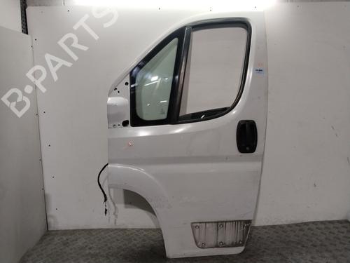 Used Left front door FIAT DUCATO Bus (250_) 130 Multijet 2,3 D (126 hp) 29540677