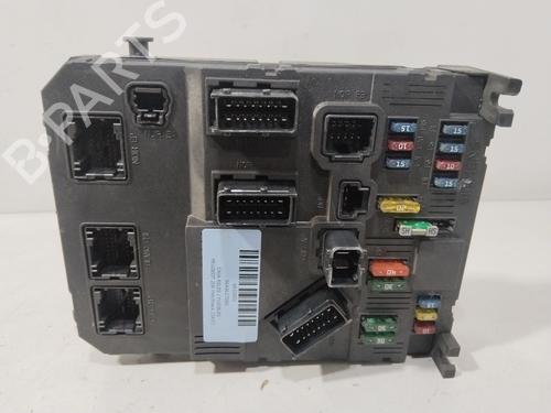 Used Fuse box PEUGEOT 206 Hatchback (2A/C) 1.4 i (75 hp) 30179085
