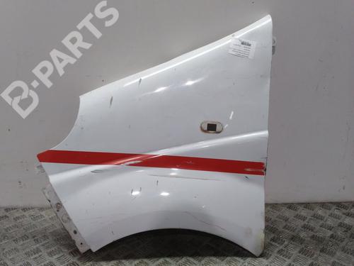 Used Left front fenders OPEL VIVARO A Van (X83) [2001-2015]  10703415