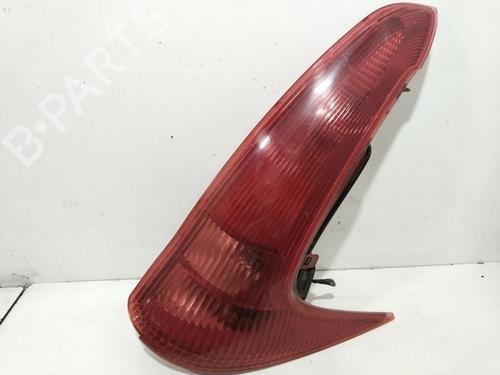 right-taillight-peugeot-206-sw-2ek-89028684-2002-17462691 main image