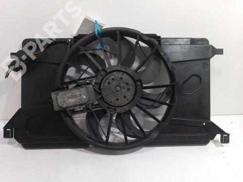 Radiator fan VOLVO S40 II (544) 2.0 D 10729459 | B-Parts