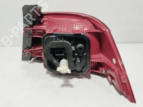 Left taillight VW PASSAT B7 (362) 1.6 TDI | BP37795379C34 - Image 2