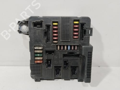 Used Fuse box RENAULT MEGANE II (BM0/1_, CM0/1_) 1.6 16V (BM0C, CM0C) (113 hp) 29629922