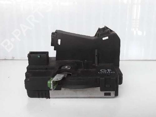 Used Front right lock OPEL MERIVA A MPV (X03) [2003-2010]  5190882