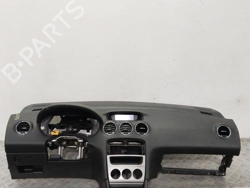 Used Dashboard Dashboard PEUGEOT 308 I (4A_, 4C_) 1.4 16V (98 hp) 39559768 39559768