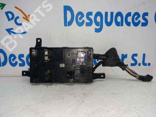 Used Fuse box KIA CARNIVAL / GRAND CARNIVAL III (VQ) [2005-2015]  5237365