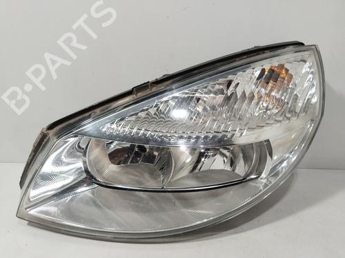 Left headlight RENAULT SCÉNIC II (JM0/1_) 1.5 dCi (JM1E, JM16) | BP29273295C28 