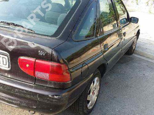 Throttle body FORD ESCORT VI Turnier (GAL, ANL)  | BP5175487M82 
