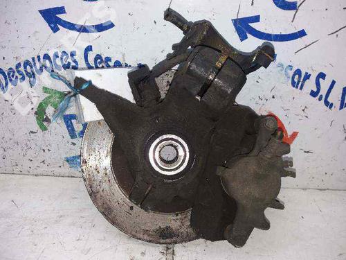 Used Left front steering knuckle PEUGEOT 306 Hatchback (7A, 7C, N3, N5) [1993-2003]  5168924