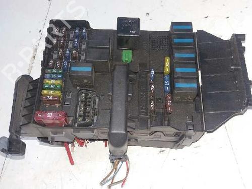 Used Fuse box Fuse box SMART CITY-COUPE (450) 0.6 (S1CLB1, 450.331, 450.336) (45 hp) 28024418 28024418