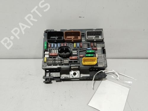 Used Fuse box Fuse box PEUGEOT PARTNER Box Body/MPV [2008-2026] 39239626 39239626