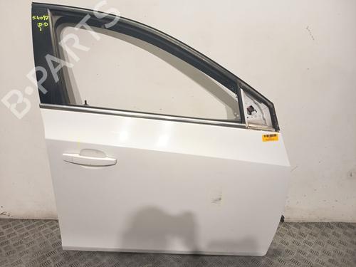 right-front-door-chevrolet-cruze-j300-2009-37218555 main image