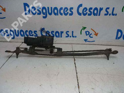 Used Front wiper motor ALFA ROMEO 146 (930_) 1.9 JTD (930.B4B) (105 hp) 5201951