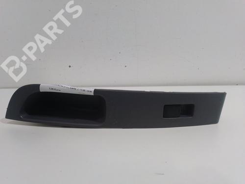 Used Right front window switch NISSAN MICRA III (K12) [2002-2010]  11169273