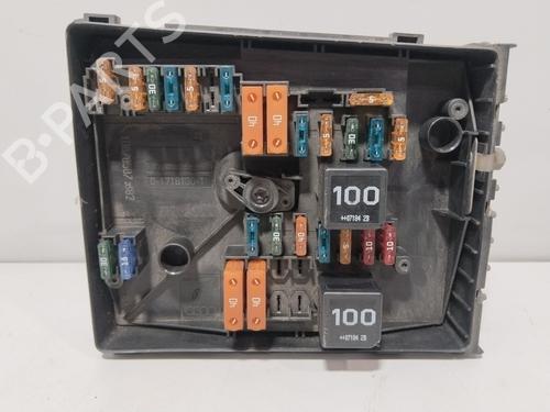 Used Fuse box Fuse box VW CADDY III MPV (2KB, 2KJ, 2CB, 2CJ) 2.0 SDI (70 hp) 36042433 36042433