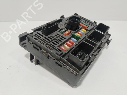 Fuse box CITROËN C5 II (RC_) 2.0 HDi (RCRHRH) | BP28134106E1 