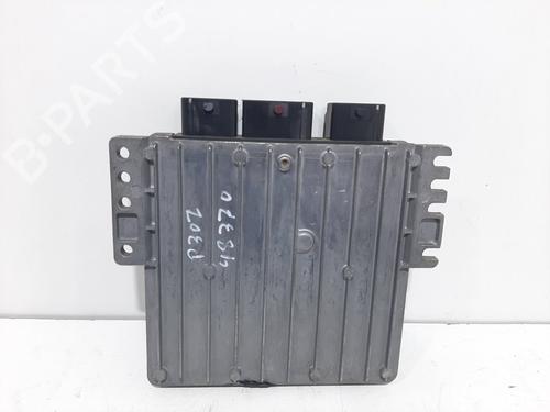 Used Engine control unit (ECU) PEUGEOT 307 (3A/C) [2000-2012]  13713121