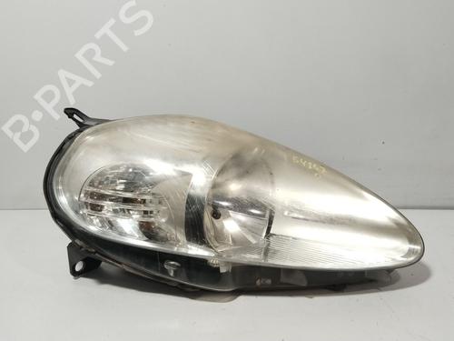 Used Right headlight Right headlight FIAT GRANDE PUNTO (199_) 1.4 (199AXB11, 199AXB1A, 199BXB1A, 199AXL1A) (77 hp) 39903449 39903449