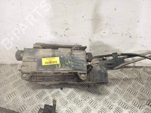 Used Hand brake Hand brake RENAULT SCÉNIC II (JM0/1_) 1.6 16V (JM1R) (112 hp) 36421630 36421630