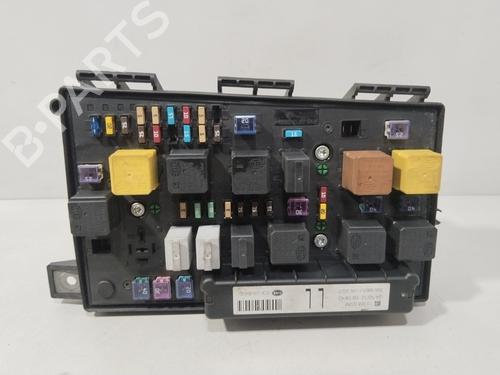 Used Fuse box OPEL ZAFIRA / ZAFIRA FAMILY B (A05) 1.7 CDTI (M75) (125 hp) 29915614