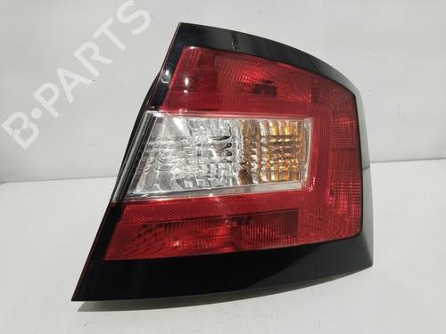 Used Right taillight SKODA FABIA III (NJ3) 1.0 (75 hp) 24548410