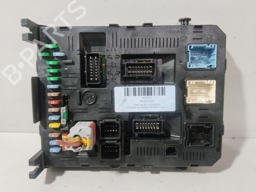 Used Fuse box Fuse box CITROËN C4 Grand Picasso I (UA_) 1.6 HDi (109 hp) 31065279 31065279