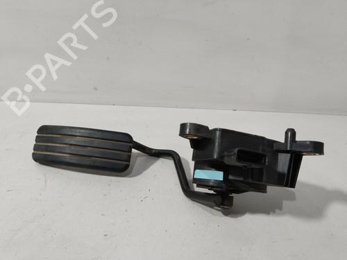 Pedal RENAULT CLIO IV (BH_) 1.5 dCi 90 (90 hp) 30831764