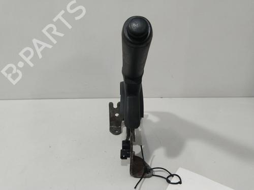 Used Hand brake TOYOTA YARIS (_P9_) 1.4 D-4D (NLP90_, NLP90R) (90 hp) 28353239