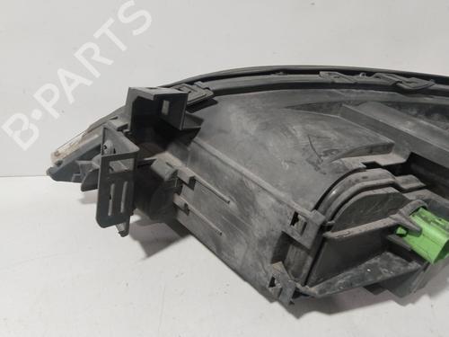 Right headlight FORD MONDEO III Saloon (B4Y) 2.0 16V DI / TDDi / TDCi | BP31310025C29