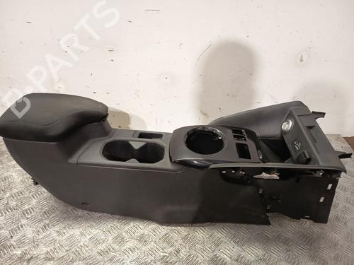 Used Armrest / Center console Armrest / Center console NISSAN LEAF (ZE0) Electric (109 hp) 33855288 33855288