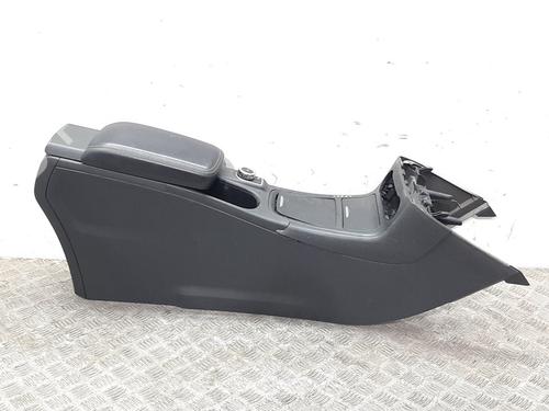 Used Armrest / Center console MERCEDES-BENZ B-CLASS Sports Tourer (W246, W242) B 200 CDI (246.201) (136 hp) 16070060