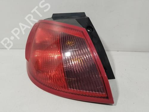 Feu arrière gauche MITSUBISHI COLT VI (Z3_A, Z2_A) [2002-2012]  29438182