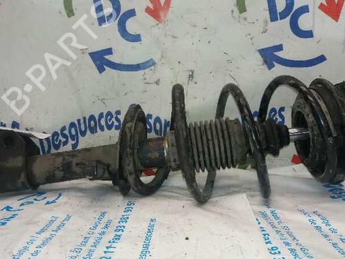 Used Right front shock absorber Right front shock absorber RENAULT LAGUNA I (B56_, 556_) [1993-2002] 5177533 5177533