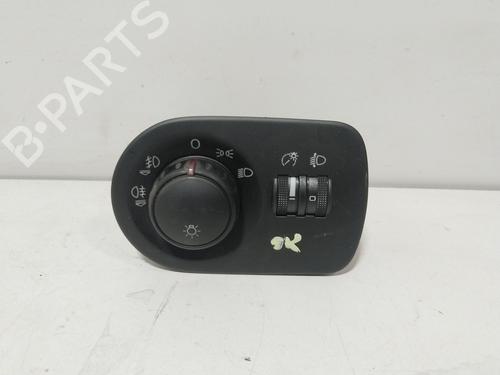 Used Headlight switch Headlight switch 39009875 39009875