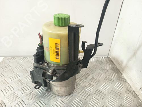 Used Steering pump Steering pump SEAT TOLEDO IV (KG3) 1.6 TDI (115 hp) 35728559 35728559
