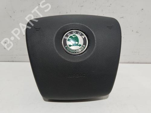 Used Driver airbag SKODA OCTAVIA II (1Z3) [2004-2013]  23021568