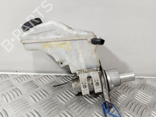 Used Brake master cylinder Brake master cylinder 37603698 37603698