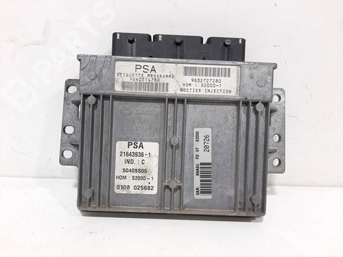 Used Engine control unit (ECU) CITROËN XSARA PICASSO (N68) 1.8 16V (115 hp) 6776754