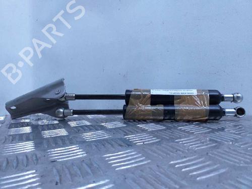 Used Tailgate lift support KIA SORENTO I (JC) [2002-2011]  14066402