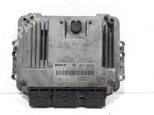 Used Engine control unit (ECU) RENAULT MEGANE II (BM0/1_, CM0/1_) [2001-2012]  7777059
