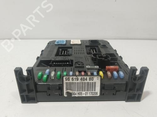 Fuse box CITROËN C4 I (LC_) 1.6 HDi | BP37613349E1 - Image 5