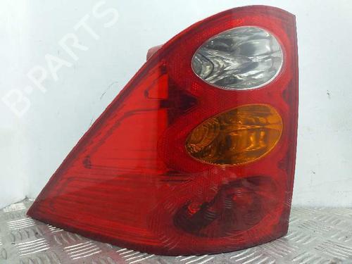 right-taillight-peugeot-1007-km_-2005-5203392 main image