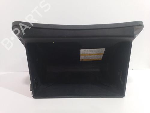 Used Glove box Glove box KIA SPORTAGE II (JE_, KM_) [2004-2011] 14244273 14244273