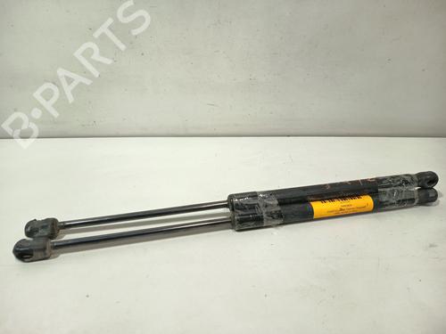 tailgate-lift-support-opel-astra-h-a04-2004-2005-2006-2007-2008-2009-2010-2011-2012-2013-2014-33216887 main image