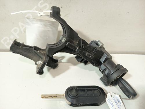 Used Ignition barrel Ignition barrel OPEL COMBO Box Body/MPV (X12) 1.3 CDTI (B05) (90 hp) 35801954 35801954